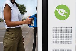 Colonnine elettriche, si attendono le istallazioni promesse da 5 compagnie 