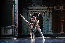 Stasera prima al Teatro Salieri di Legnago (VR) : il sipario si alza sul Romeo e Giulietta del Balletto di Milano 