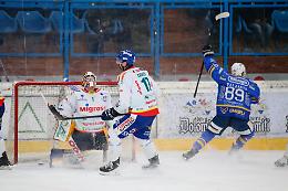 Rimonta al cardiopalma: il Cortina beffa l’Asiago all’overtime allo Stadio Olimpico