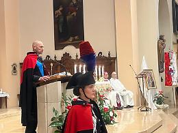  La Virgo Fidelis a Castel d’Azzano : l’Arma ricorda i suoi caduti e la ferita ancora aperta della strage Ramponi