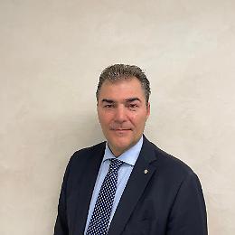 Record negativo di affluenze alle urne in Veneto: trionfa Alberto Stefani del centrodestra, ma preoccupa il numero di votanti