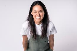 Yoko Yamada porta la sua ironia intelligente al Teatro Toniolo con lo spettacolo “Stellina Scintillina” in prima nazionale