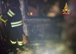 Montegrotto Terme, incendio in appartamento: un intossicato e danni ingenti