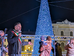 Cittadella si accende per le feste: tutti gli eventi della città murata tra concerti, luminarie e iniziative “green”