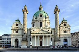 Natale 2025: 10 tappe da non perdere per una vacanza indimenticabile