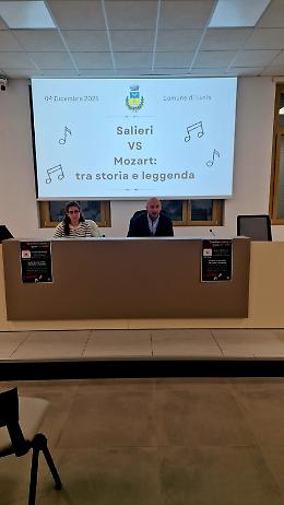 “Salieri vs Mozart” incanta Lusia: tra storia, leggenda e musica dal vivo