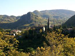 Teolo arte natura: aperto il bando per la realizzazione di un nuovo percorso di arte ambientale nei colli euganei