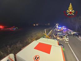 Scontro sulla SR 308 all'uscita di Borgoricco: donna gravemente ferita elitrasportata a Treviso