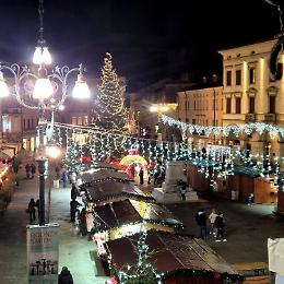 Natale in Polesine, tra dolci, regali e tradizioni artigiane: famiglie pronte a spendere 109 milioni di euro nel mese di dicembre