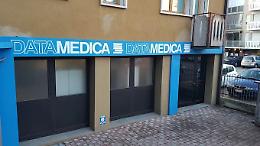 Evacuato il centro Synlab all’Arcella per una fuoriuscita urticante: personale e residenti messi in salvo dai vigili del fuoco