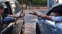 Lite per un parcheggio a Piove di Sacco: si spaccia per carabiniere, ma l'altro &egrave; un finanziere fuori servizio