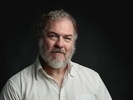 Andrea Pennacchi all&rsquo;M9 di Mestre: doppio appuntamento per il nuovo romanzo "Una foresta di scimmie"