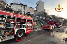 Belluno: due cani morti in un incendio in pieno centro