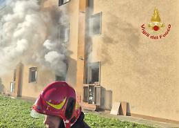 Incendio in un appartamento a Sant&rsquo;Andrea di Campodarsego, due minori trasportati in ospedale