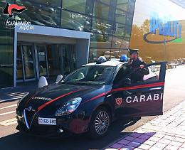 Fermato per un controllo nel parcheggio dell'Ipercity: viene beccato con quasi 50 compresse di anfetamina