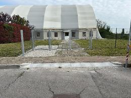 Montegrotto Terme. &Egrave; stata completata la sistemazione del tetto della tensostruttura di Turri