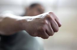 Cavarzere, voleva dare fuoco alla moglie: arrestato 43enne albanese dopo minacce e aggressioni