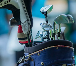 Paura sul tram a Padova: 26enne denunciato con mazze da golf nello zaino