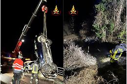 Domegge di Cadore, auto precipita fuori strada sulla SS51 bis