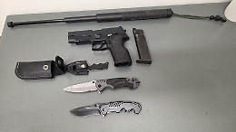 Mogliano Veneto, otto giovani coinvolti in una rissa in via Zara: sequestrate armi e sostanze stupefacenti