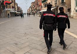 Venezia: arrestato un 57enne per spaccio di droga, tre denunce in stato di libert&agrave;