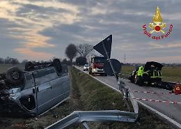 Incidente a Mira (Ve): scontro frontale tra furgone e auto, tre feriti