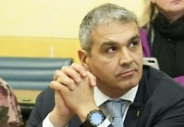 Soranzo (FdI): "S&igrave; all&rsquo;uso delle acque sotterranee per irrigare gli impianti sportivi"