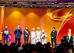 La Fiamma Olimpica accende a Cortina l&rsquo;attesa per Milano Cortina 2026
