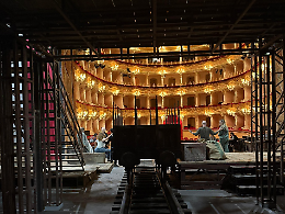 Emergenza a Teatro Sociale, le maestranze salvano l&rsquo;allestimento della &ldquo;Carmen&rdquo; in tempi record