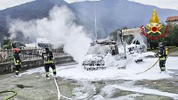 Furgone commerciale in fiamme a Pove del Grappa: nessun ferito