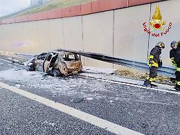 Povegliano, auto a Gpl in fiamme sulla Pedemontana
