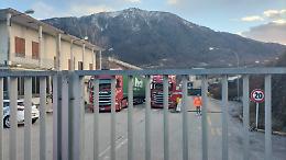 Hydro Feltre, presidio dei lavoratori blocca il trasferimento delle matrici