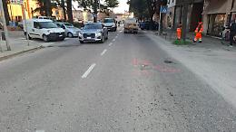 BUCATA LA FOGNATURA SU VIA FORTE TOMBA.  DA STASERA CHIUSA LA SS12