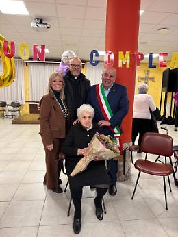 Festa per i 100 anni della signora Flora Zago
