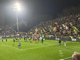 Haps e Doumbia stendono la Reggiana: al Penzo finisce 2-0, Venezia sempre pi&ugrave; capolista