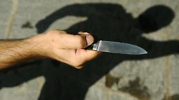 Accoltellamento in pieno giorno ai giardinetti di piazzale Bainsizza, lite degenerata per pochi euro