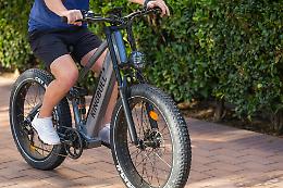 Bambina investita da e-bike a Chioggia: conducente fugge senza prestare soccorso