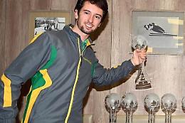 Bertagnolli trionfa nella combinata a Cortina e punta al primato assoluto di medaglie