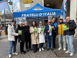 Gazebo informativi di Fratelli d&rsquo;Italia a Rovigo: prosegue la presenza settimanale nelle vie del centro