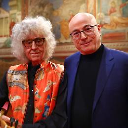 &ldquo;Francesco&rdquo; con Aldo Cazzullo e Angelo Branduardi: anteprima della rassegna &ldquo;Il Suono e la Parola&rdquo; al Teatro Verdi di Padova