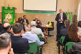 Polesine, Bovolenta incontra Coldiretti: &laquo;Settore agroalimentare dimenticato dalla politica&raquo;
