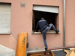 Sgomberato uno stabile abbandonato al Portello, tre persone trovate tra degrado e rifiuti