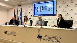 Gli albergatori padovani temono il caro-bollette spinto dalla crisi in Medio Oriente: l'allarme di Monica Soranzo