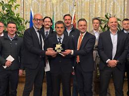 Venezia premia il coraggio: encomi all&rsquo;equipaggio Actv che salv&ograve; un naufrago e il suo cane