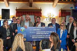 Dallo spettacolo alla salute pediatrica: il Mirano Summer Festival dona 10mila euro alla Citt&agrave; della Speranza