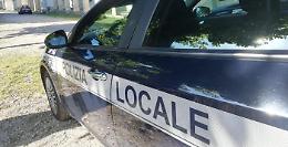Vicenza, senzatetto aggredisce la polizia locale in centro: denunciato e espulso