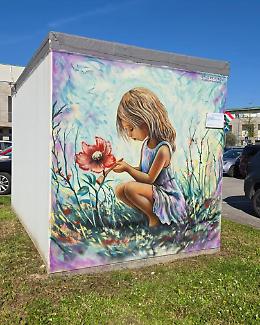 Olmo di Martellago, l&rsquo;arte illumina la cabina elettrica