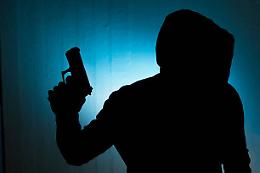 Trento, rapinata e colpita da un pugno in piazza Santa Maria Maggiore: fermato il colpevole dopo tre ore di ricerche