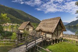 Revine Lago, al Livelet una domenica tra preistoria e mattoncini Lego