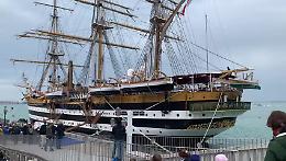 L'Amerigo Vespucci è arrivata a Venezia: un incontro tra simboli della Marina Italiana